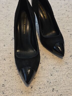Giuseppe Zanotti Black Suede Pumps with Patent Cap Toe
